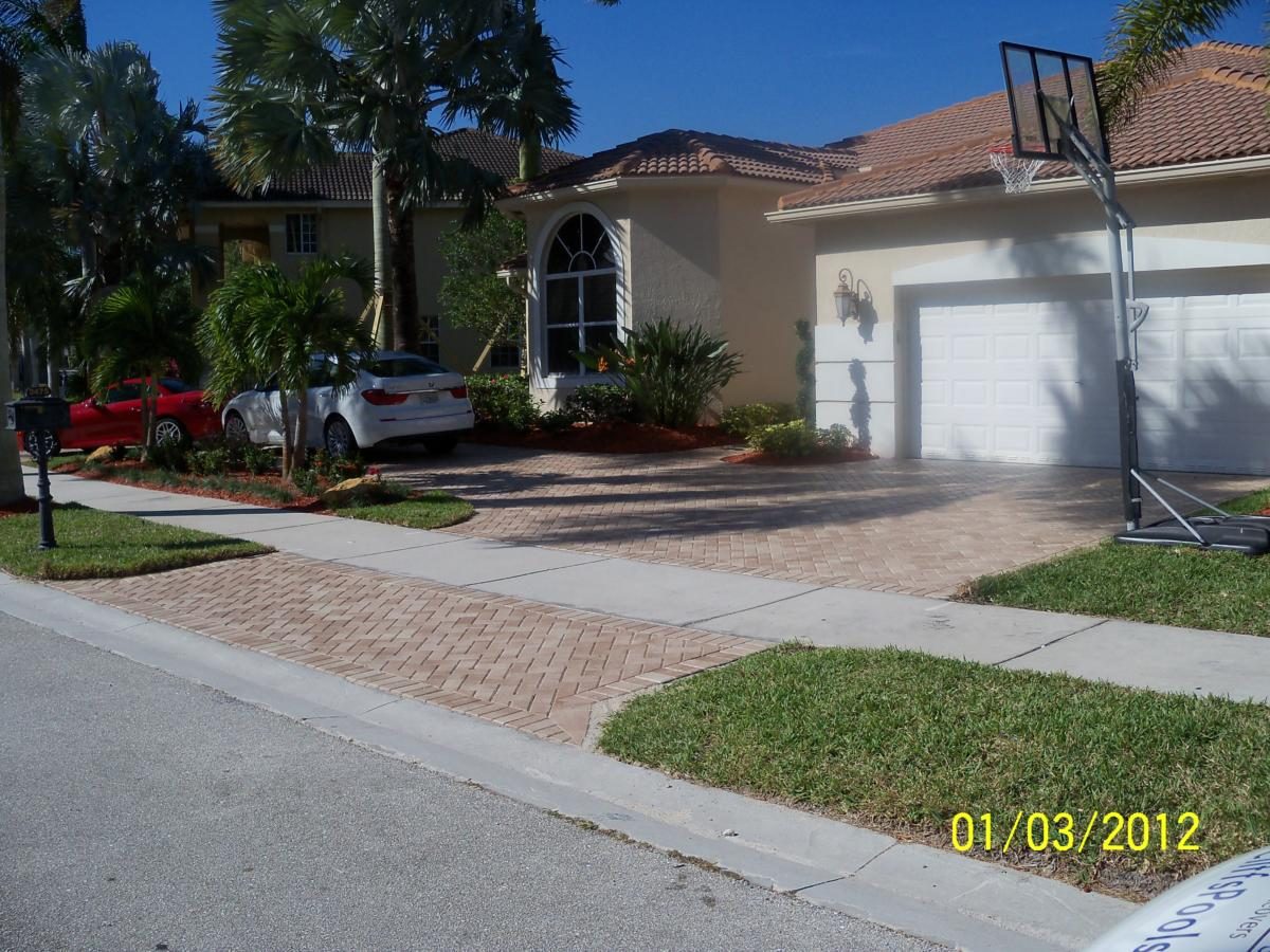 Driveway Pavers - project photo 3
