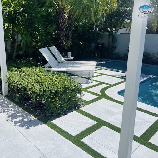 Cliff's Pools & Patios artificial turf installation