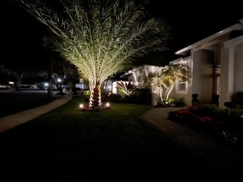 Cliff's Pools & Patios outdoor pool lighting