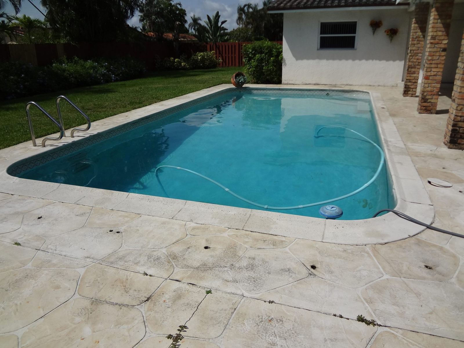 Cliff's Pools & Patios pool remodel and resurfacing